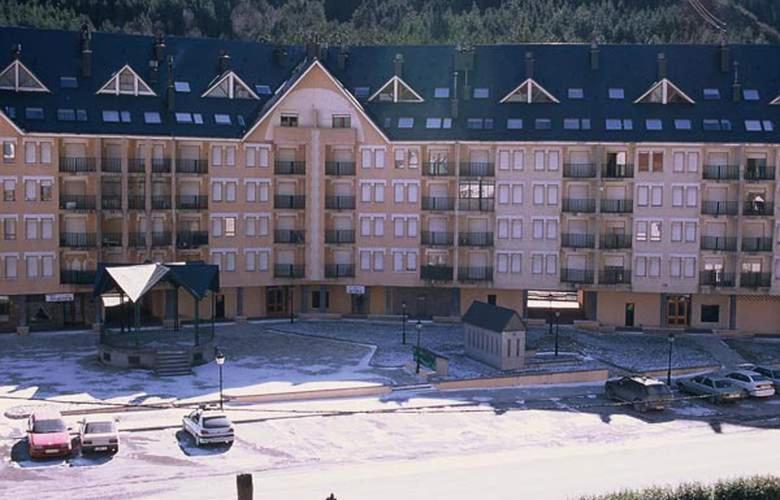 Ferienwohnung Vivienda Turistica Pirineos XXI Canfranc Exterior foto